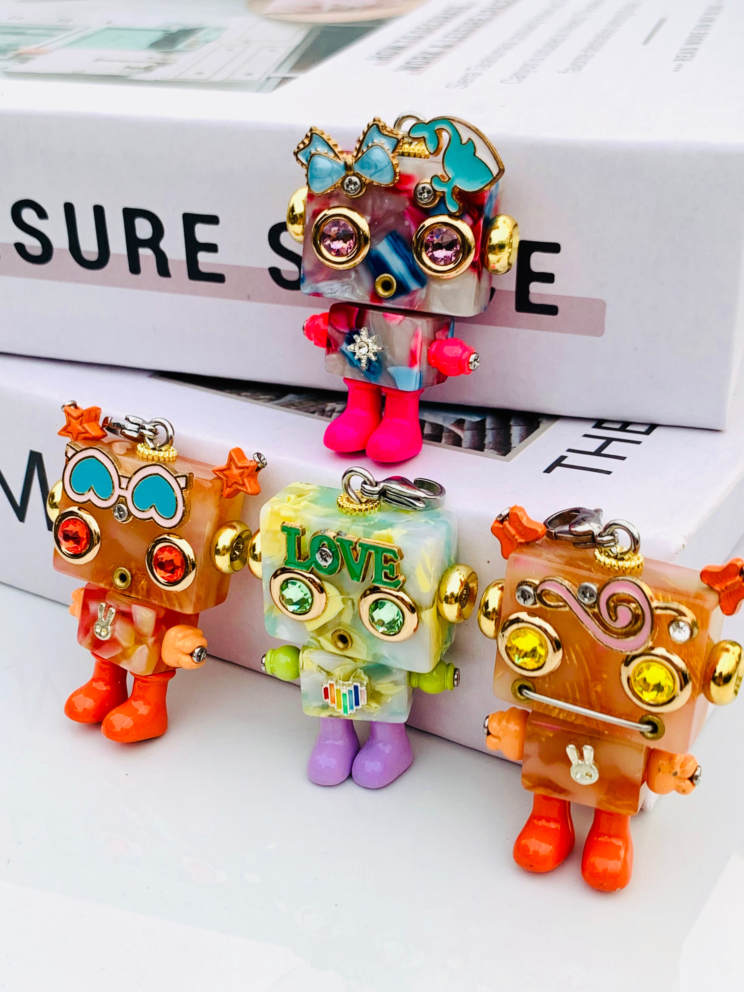 Handcrafted Retro Robot Pendant – Cute Art Doll Keychain Gift